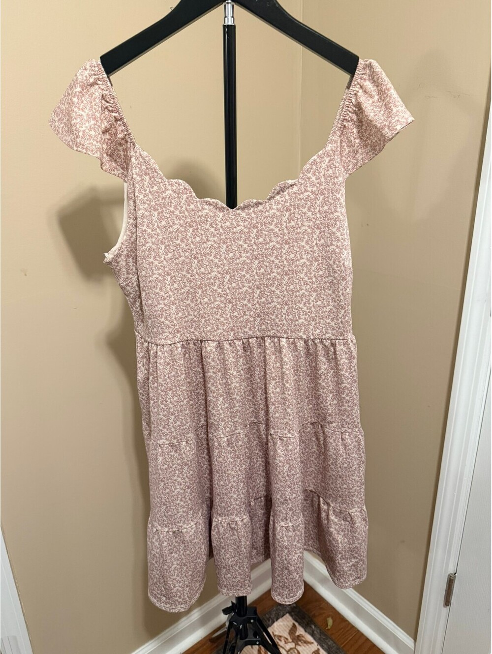 Monteau Mauve Ditsy Floral Scallop Neck Sundress Size L